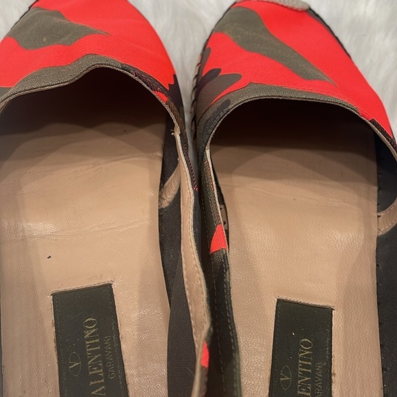 VALENTINO Neon Camo Espadrilles - Picture 16 of 16
